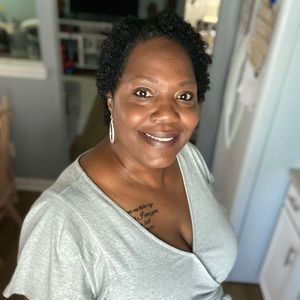 Meet your Posher, Francine